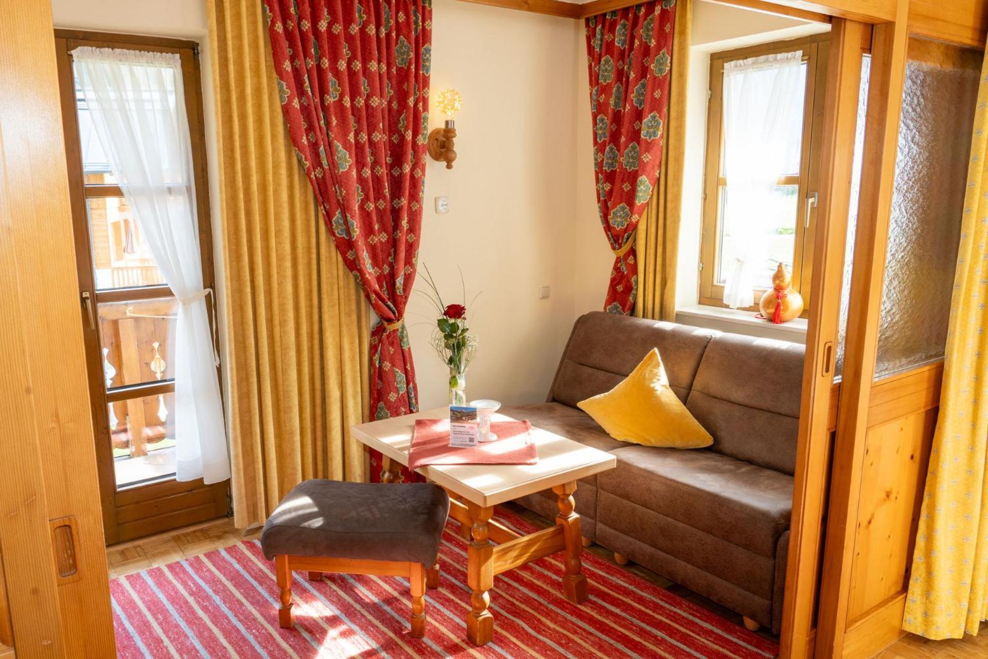Bauernhofhotel "Die Unterbergerin" - Zimmer Mit Fruehstueck Und Ferienwohnungen In Gastein Mit Gratis Thermeneintritt Dorfgastein Esterno foto