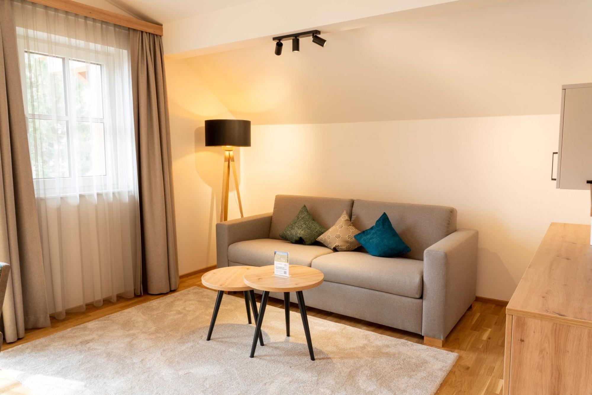 Bauernhofhotel "Die Unterbergerin" - Zimmer Mit Fruehstueck Und Ferienwohnungen In Gastein Mit Gratis Thermeneintritt Dorfgastein Esterno foto